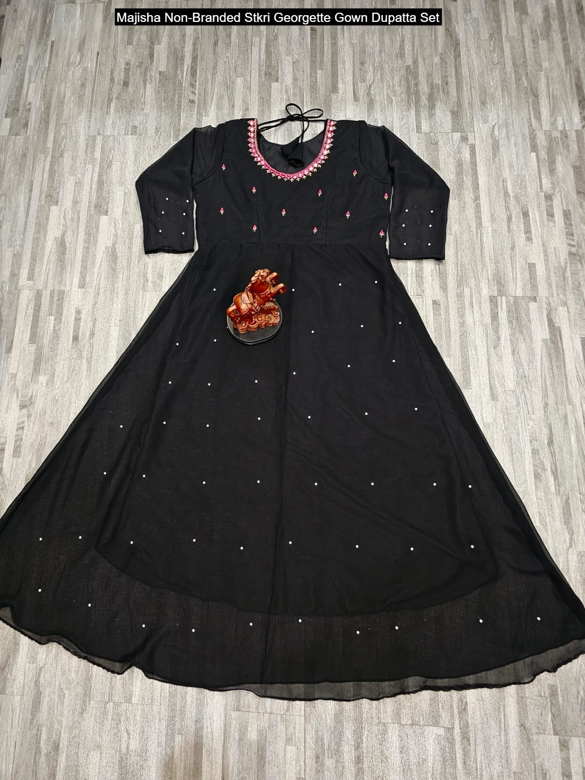 Majisha Non-Branded Stkri Georgette Gown Dupatta Set