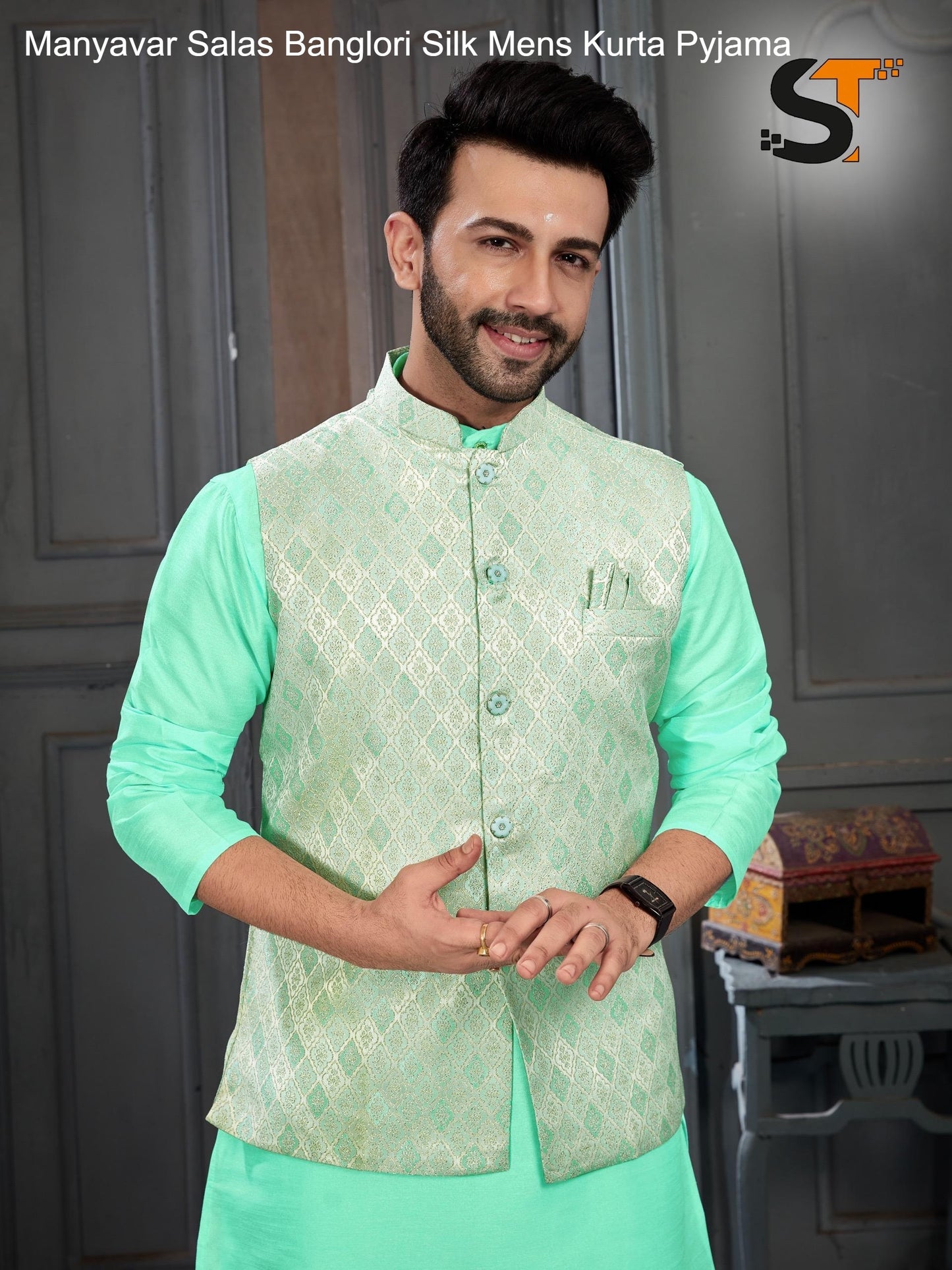 Manyavar Salas Banglori Silk Mens Kurta Pyjama