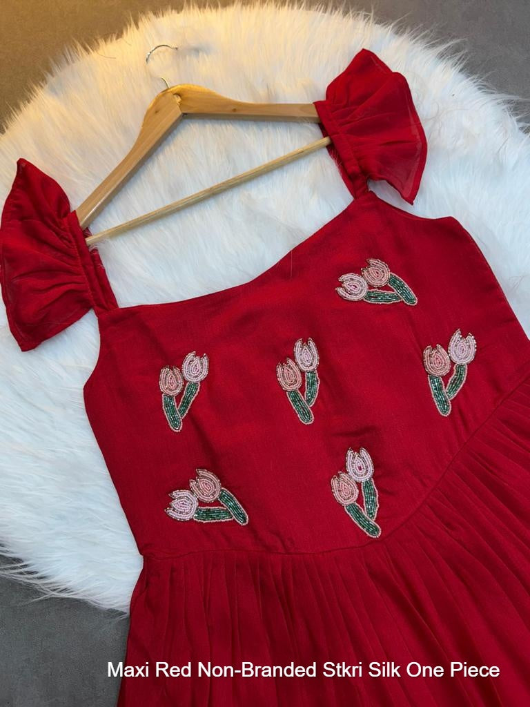 Maxi Red Non-Branded Stkri Silk One Piece