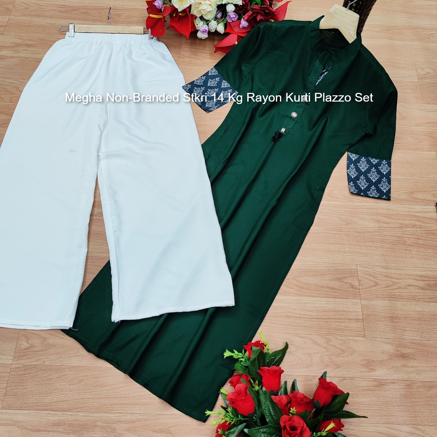 Megha Non-Branded Stkri 14 Kg Rayon Kurti Plazzo Set