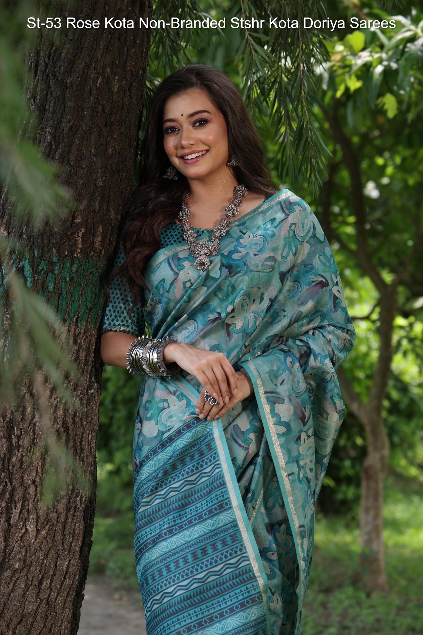 Monika Pan Non-Branded Stwea Tussar Silk Sarees