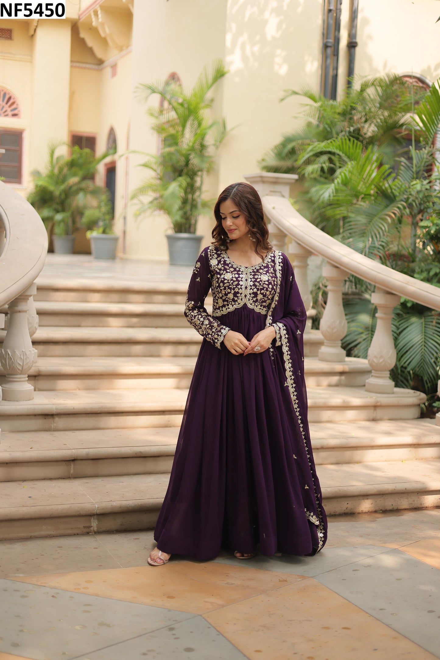 Nf5450 Vmk. Blooming Gown Dupatta Set