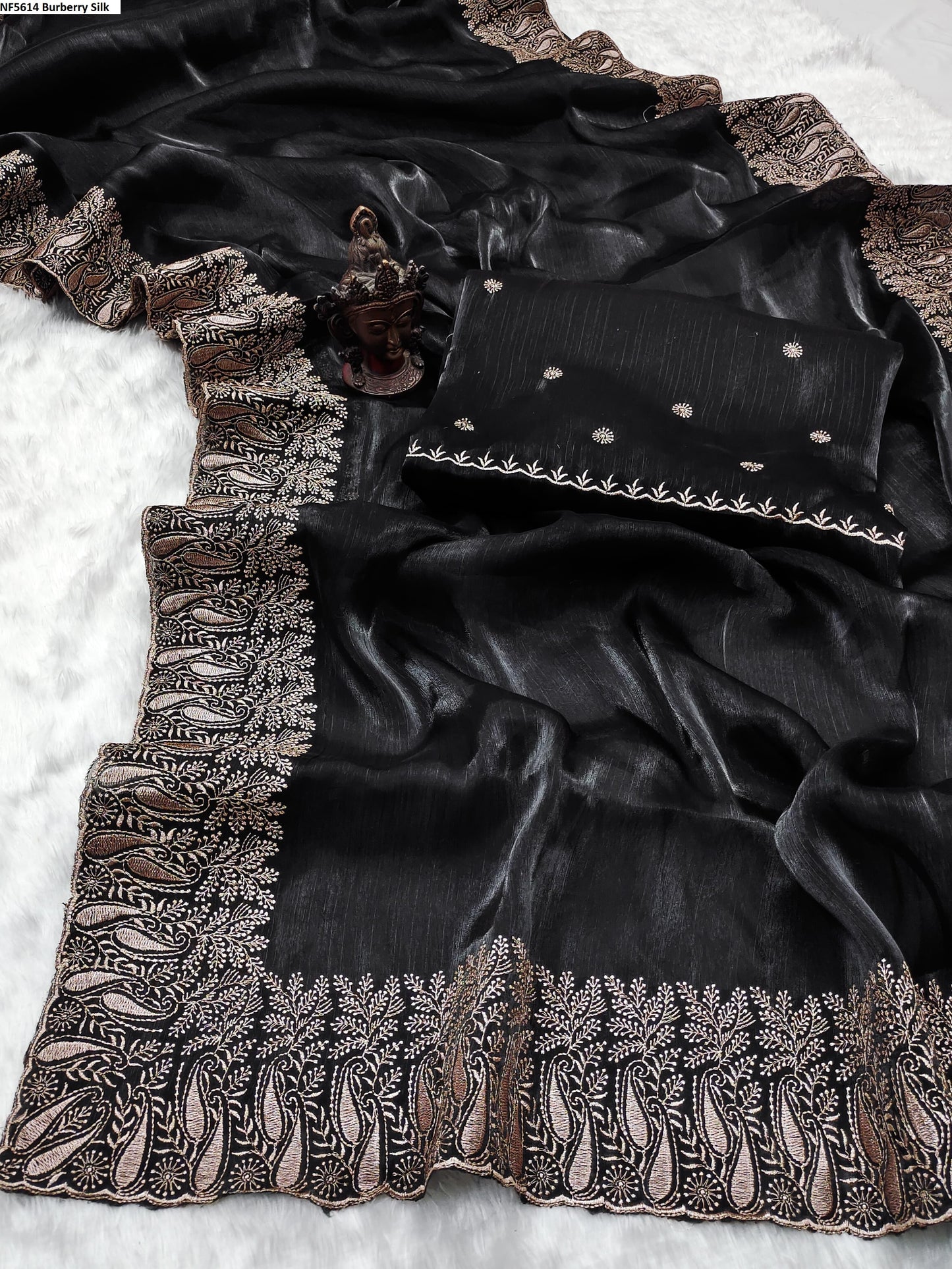 Nf5614 Burberry Silk Vmk. Sarees