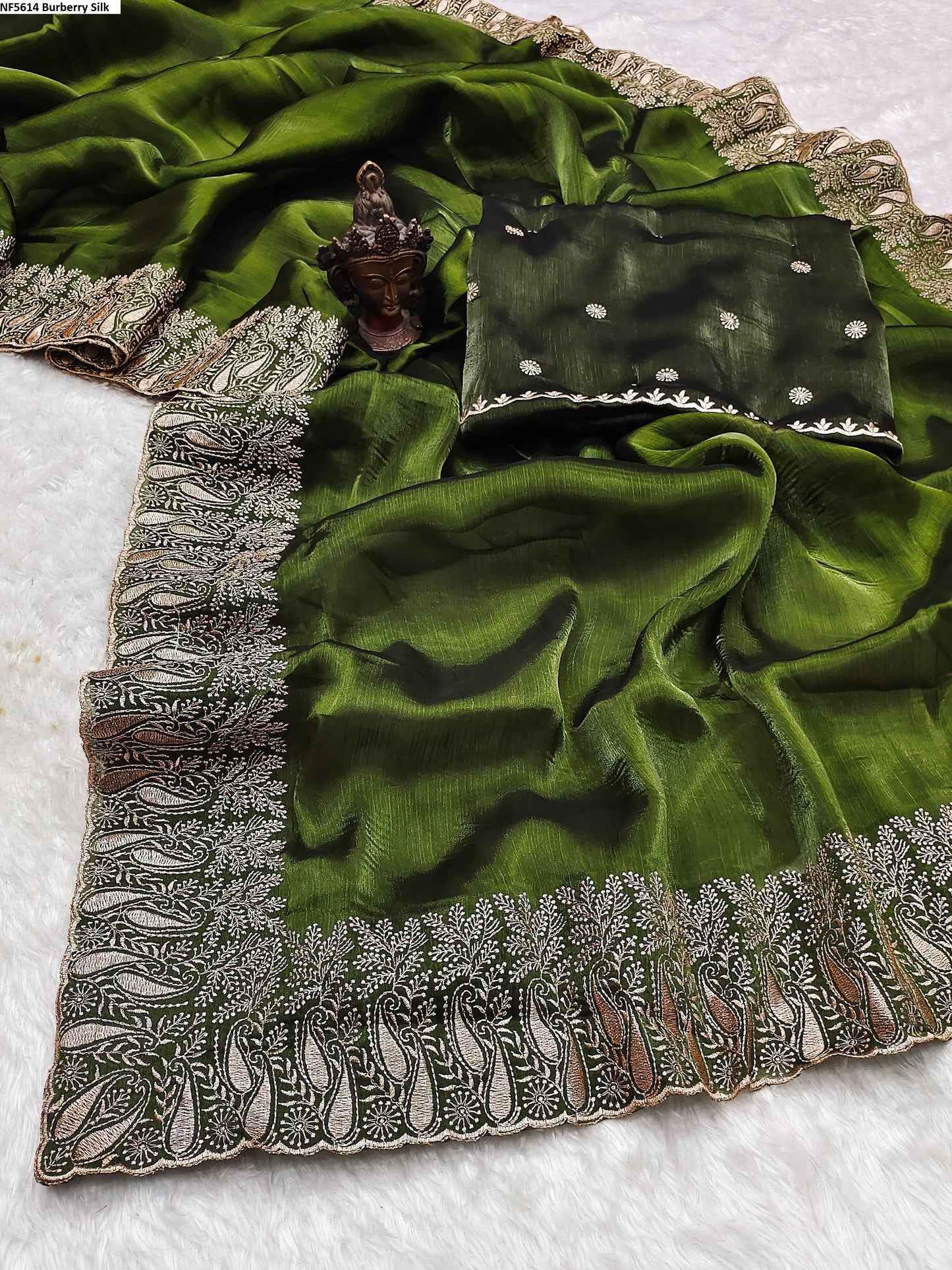 Nf5614 Burberry Silk Vmk. Sarees