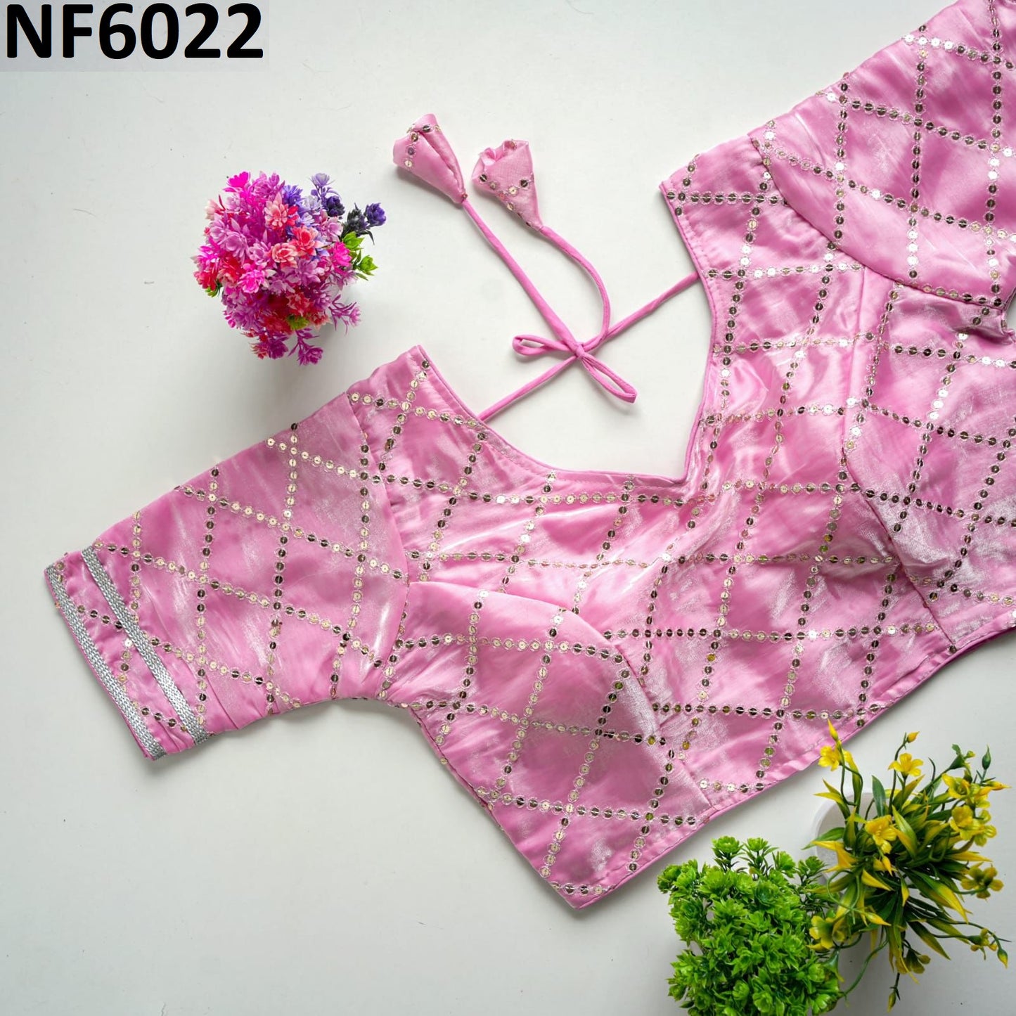 Nf6022 Vmk Sequence Blouse