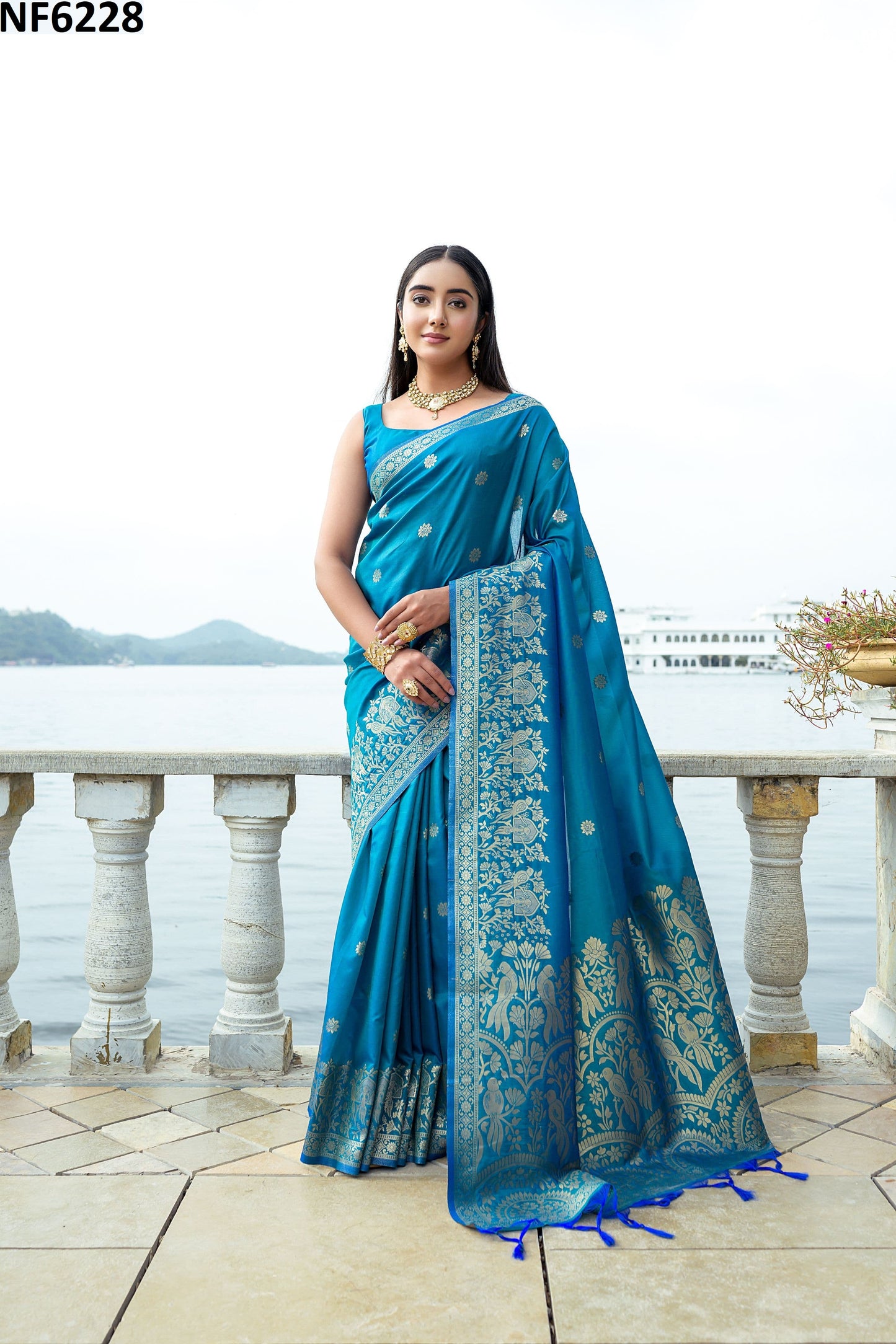 Nf6228 Vmk. Weaving Sarees