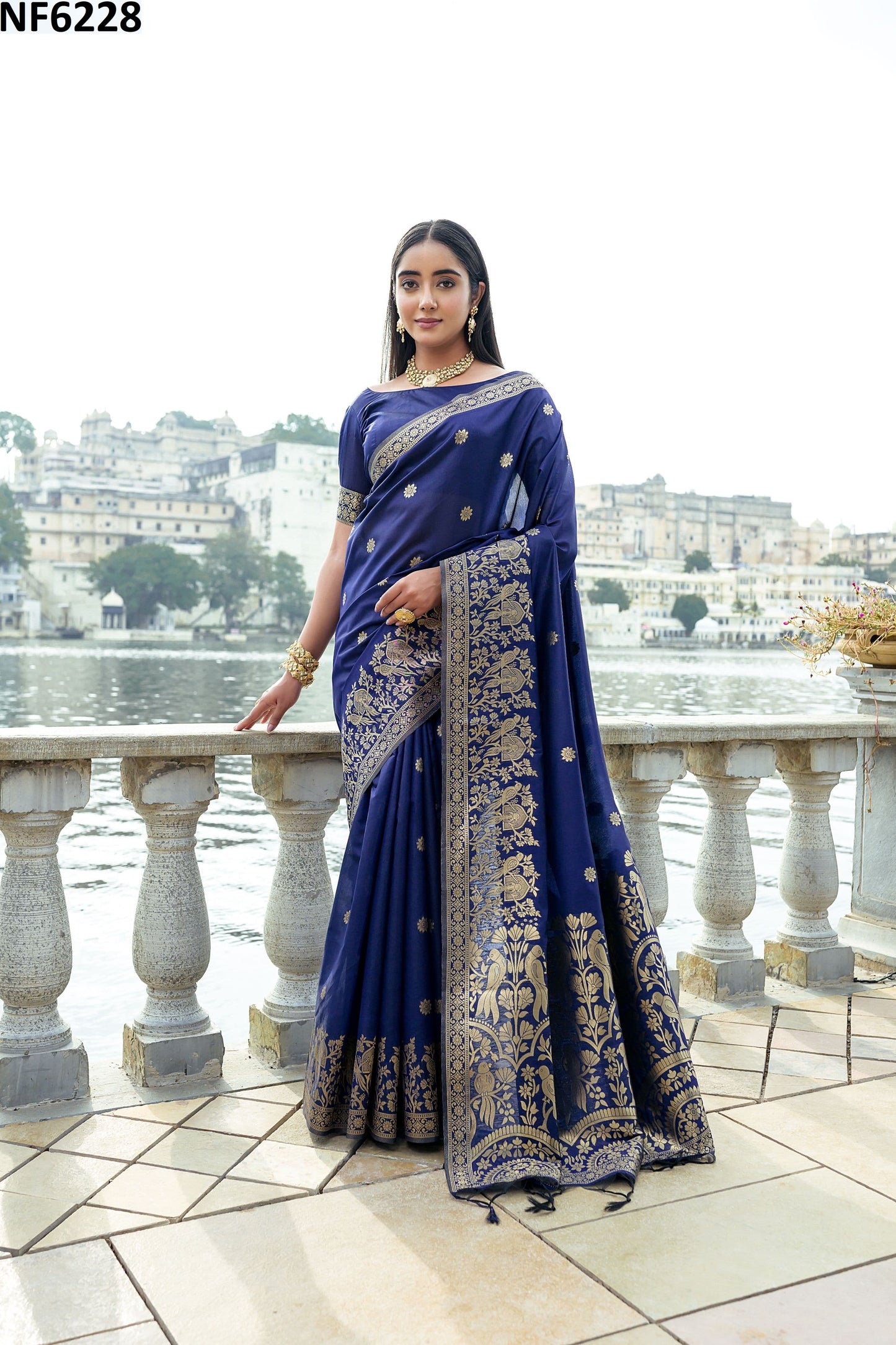 Nf6228 Vmk. Weaving Sarees