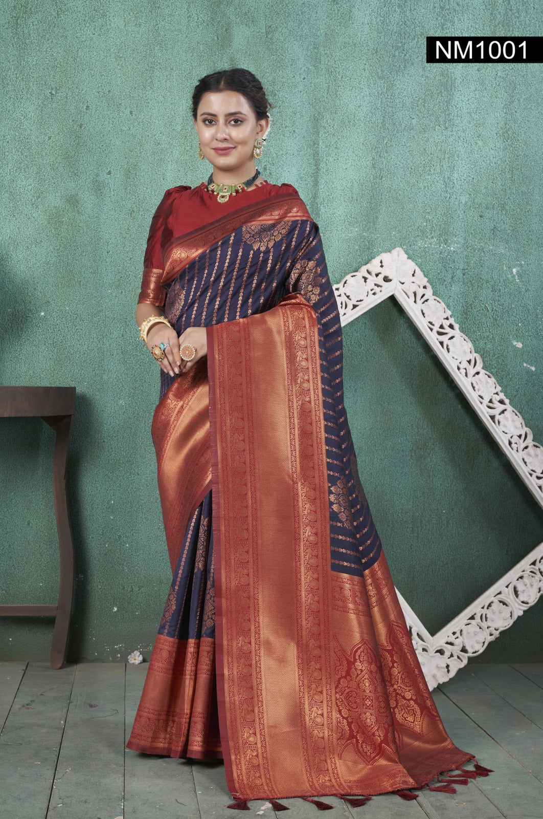 Nm-1001 Neelam 3 Of Silk Sarees