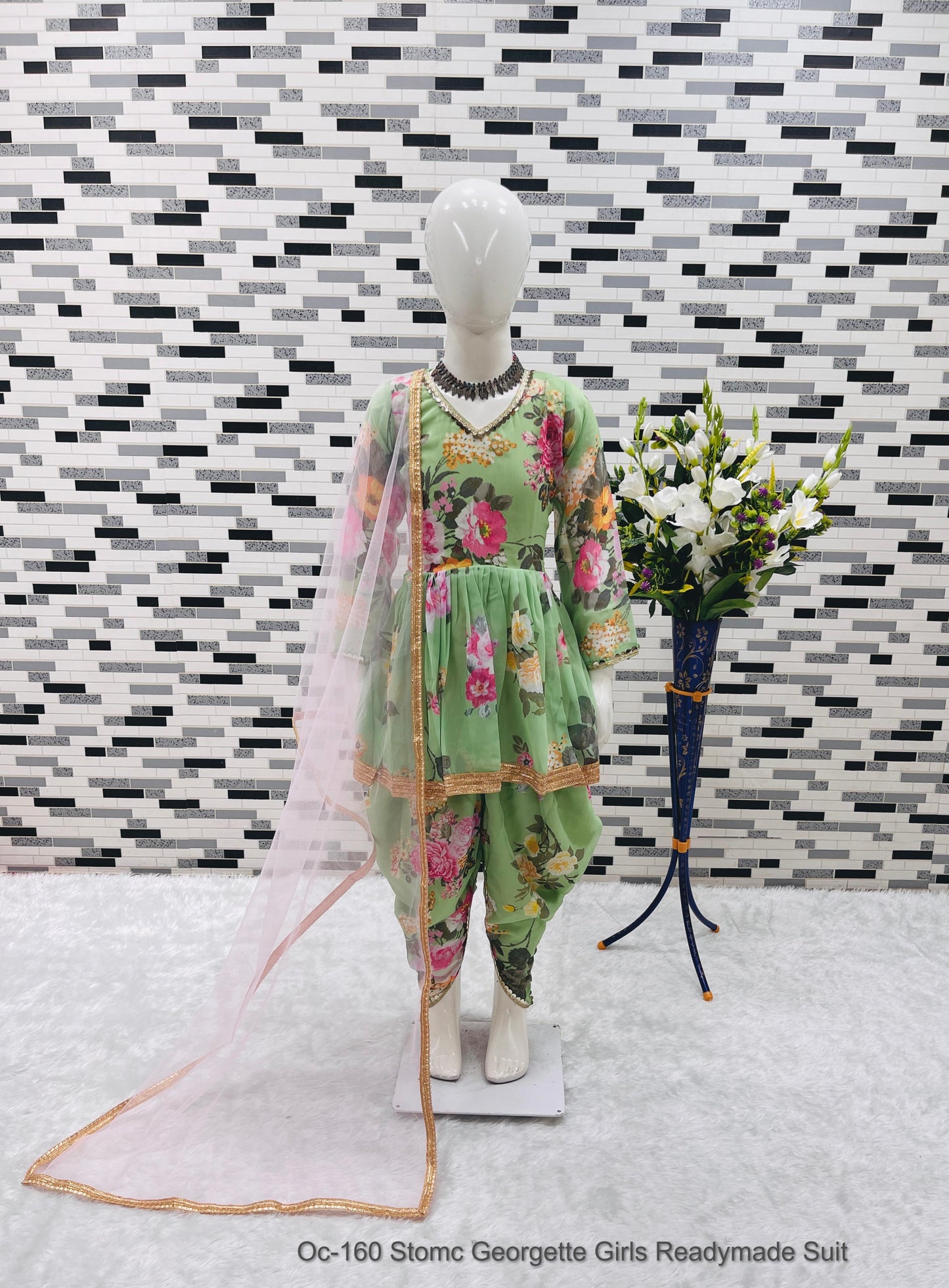 Oc-160 Stomc Georgette Girls Readymade Suit