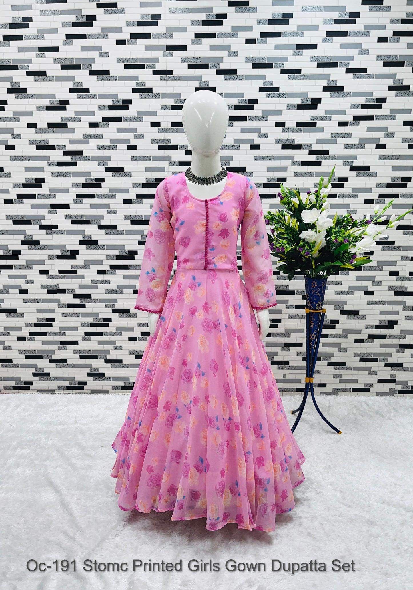 Oc-191 Stomc Printed Girls Gown Dupatta Set