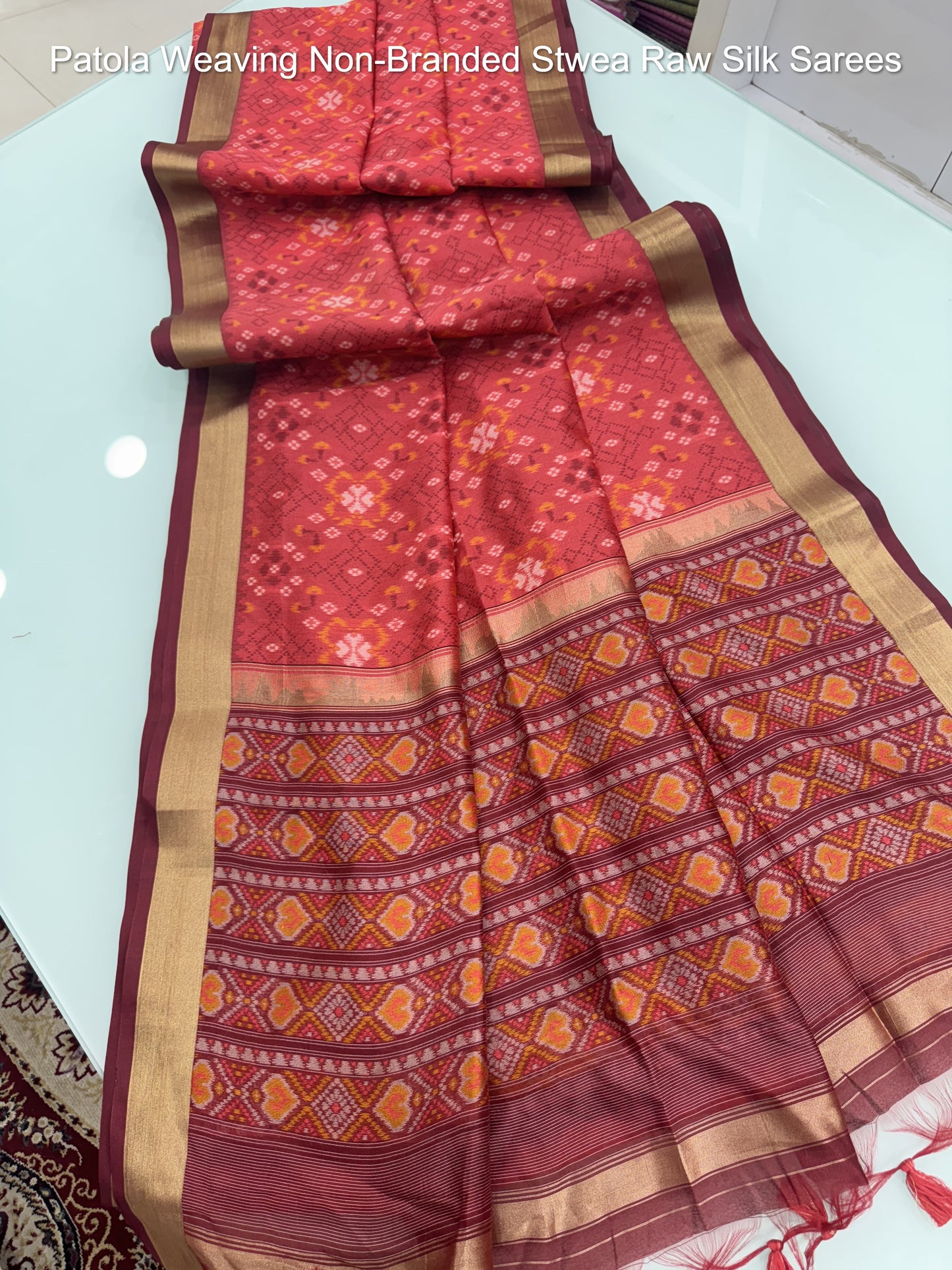 Patola Weaving Non-Branded Stwea Raw Silk Sarees