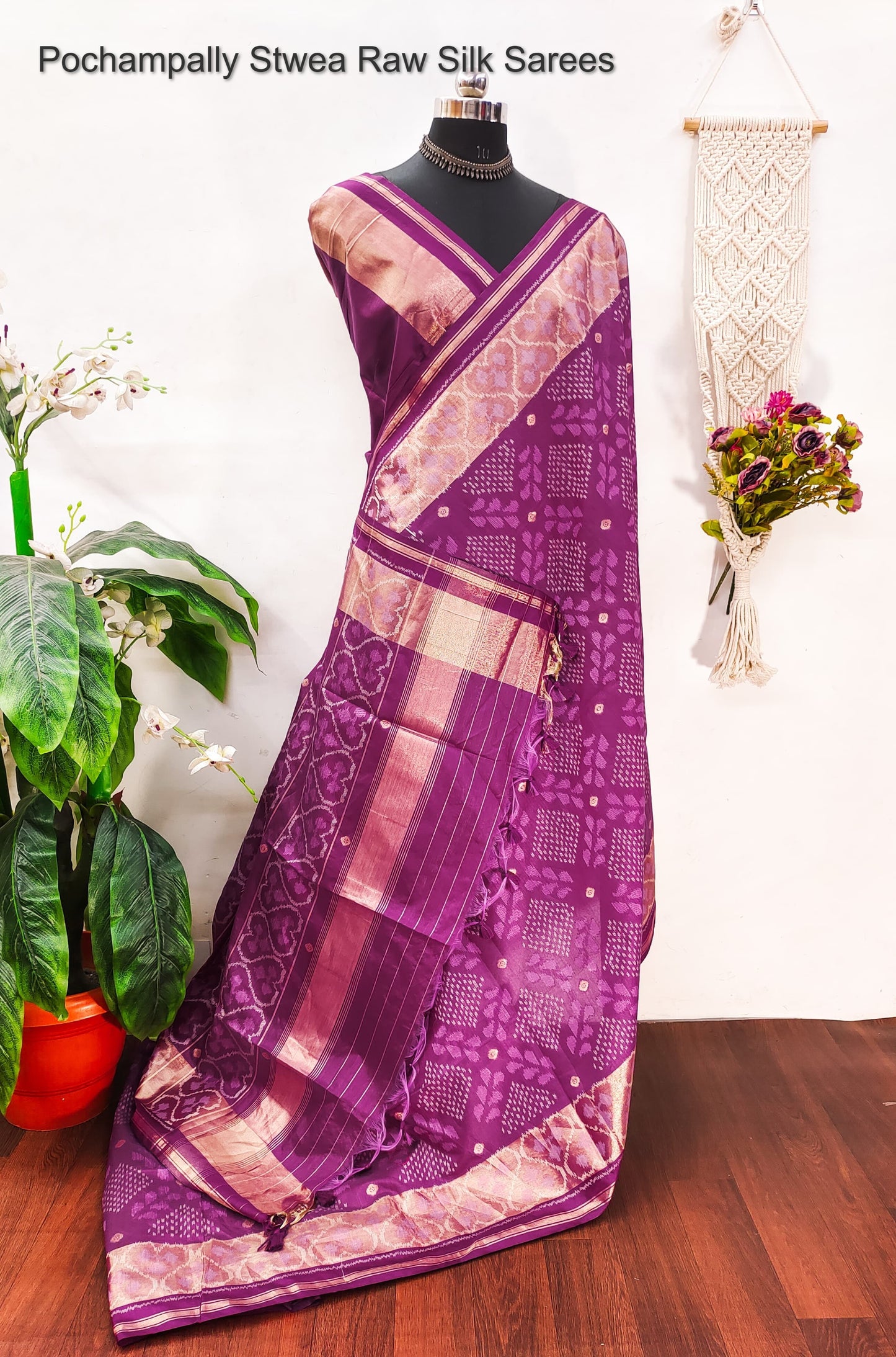 Pochampally Non-Branded Stwea Raw Silk Sarees