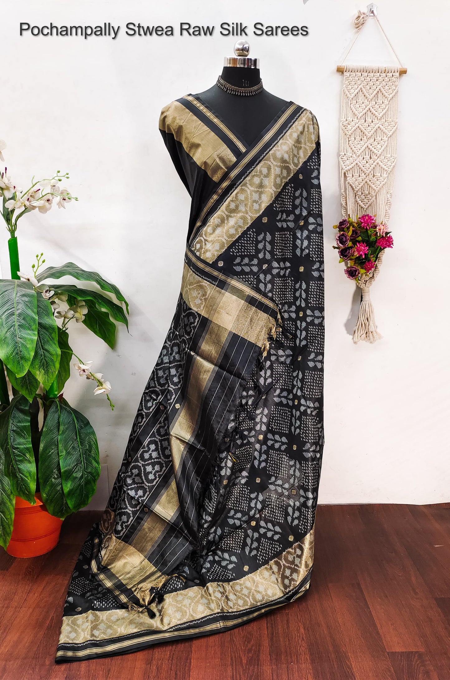 Pochampally Non-Branded Stwea Raw Silk Sarees