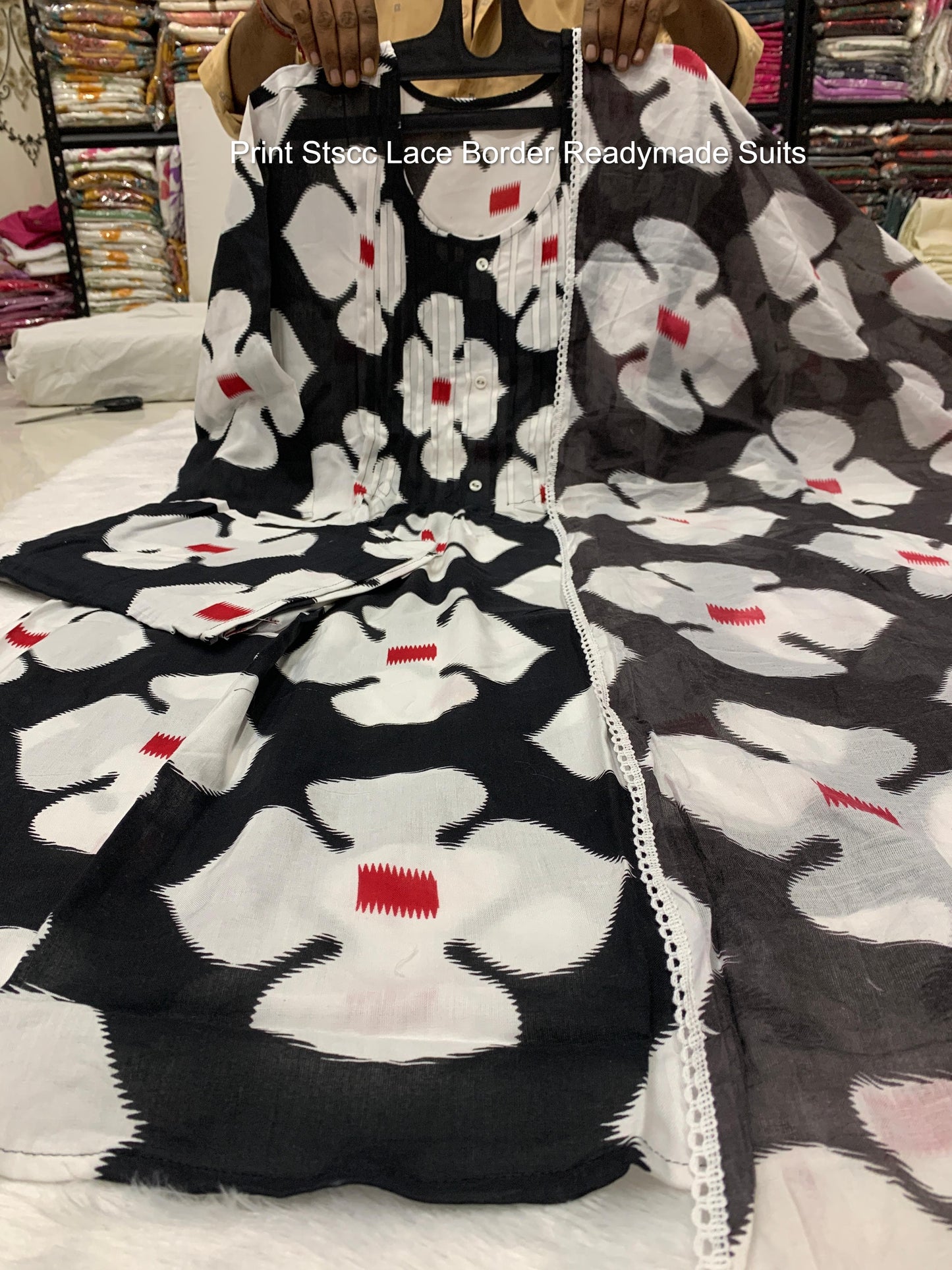 Print Stscc Lace Border Readymade Suits