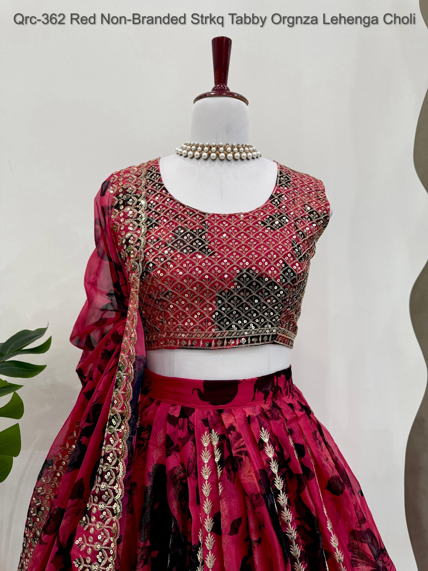 Qrc-362 Red Non-Branded Strkq Tabby Orgnza Lehenga Choli
