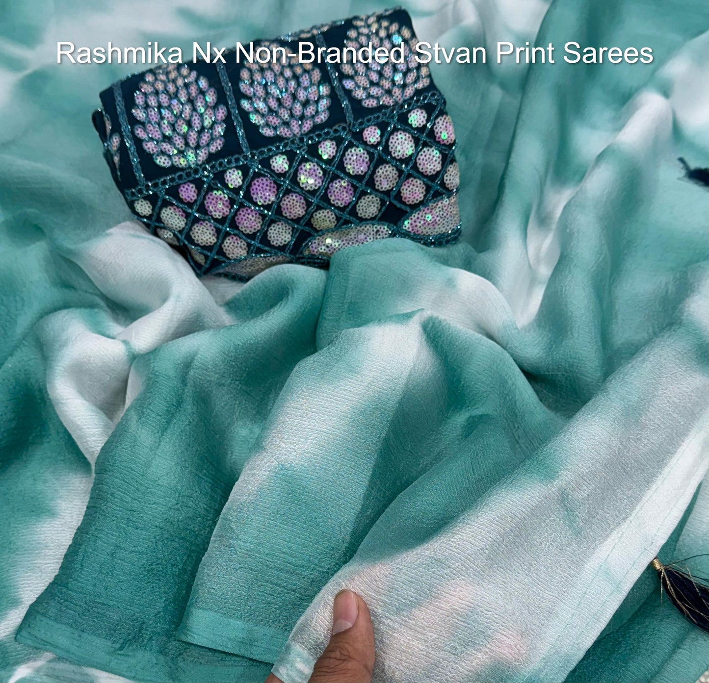 Rashmika Nx Non-Branded Stvan Print Sarees