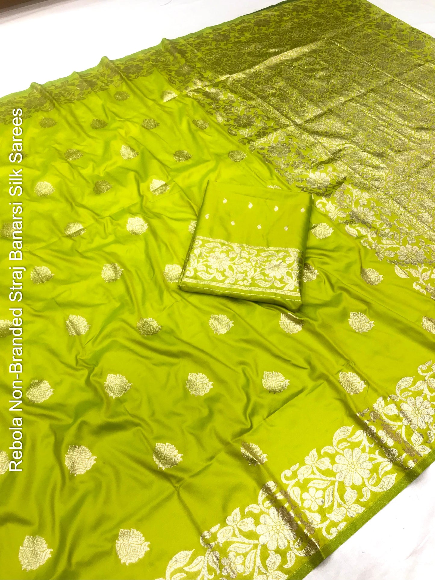 Rebola Non-Branded Straj Banarsi Silk Sarees