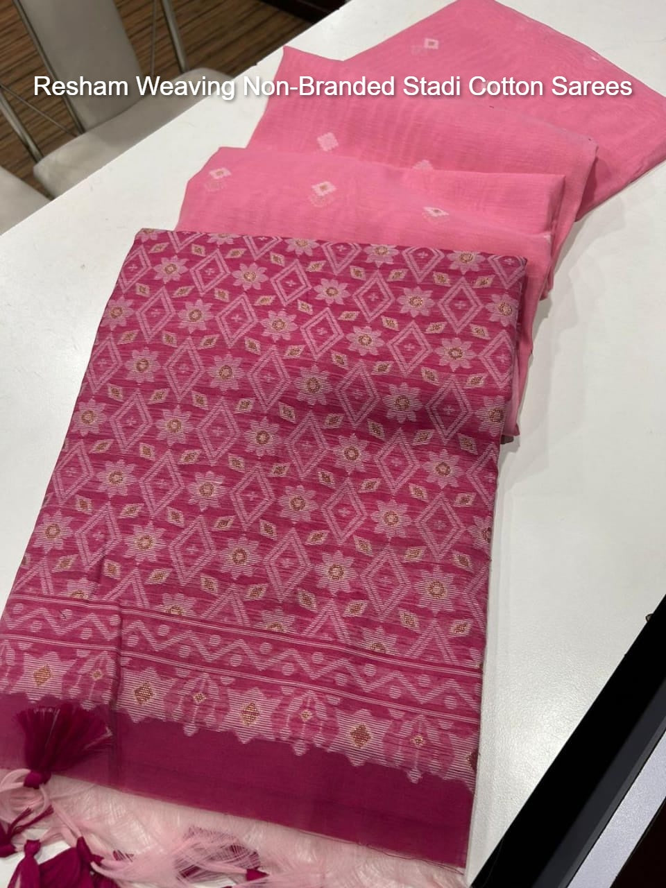 Resham Weaving Non-Branded Stadi Cotton Sarees