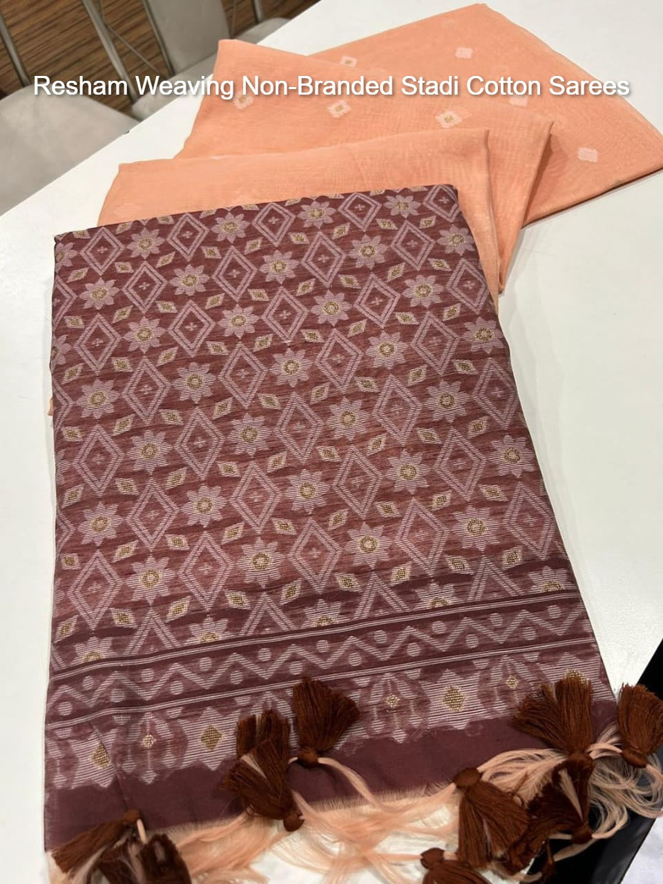 Resham Weaving Non-Branded Stadi Cotton Sarees
