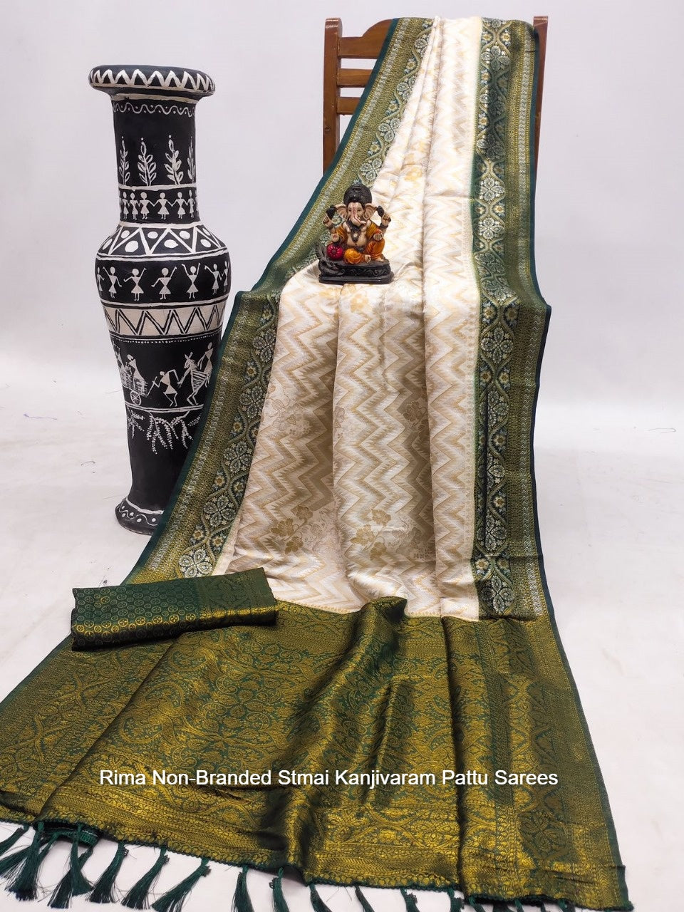 Rima Non-Branded Stmai Kanjivaram Pattu Sarees