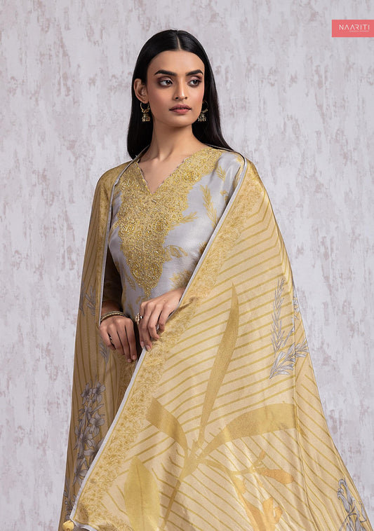 Sayuri Naariti Embroidery Unstitched Suits