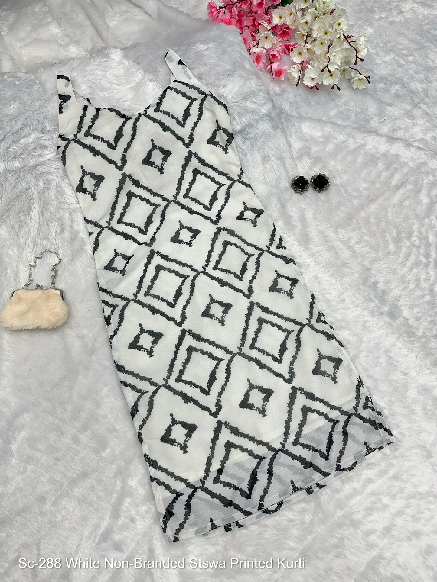 Sc-288 White Non-Branded Stswa Printed Kurti