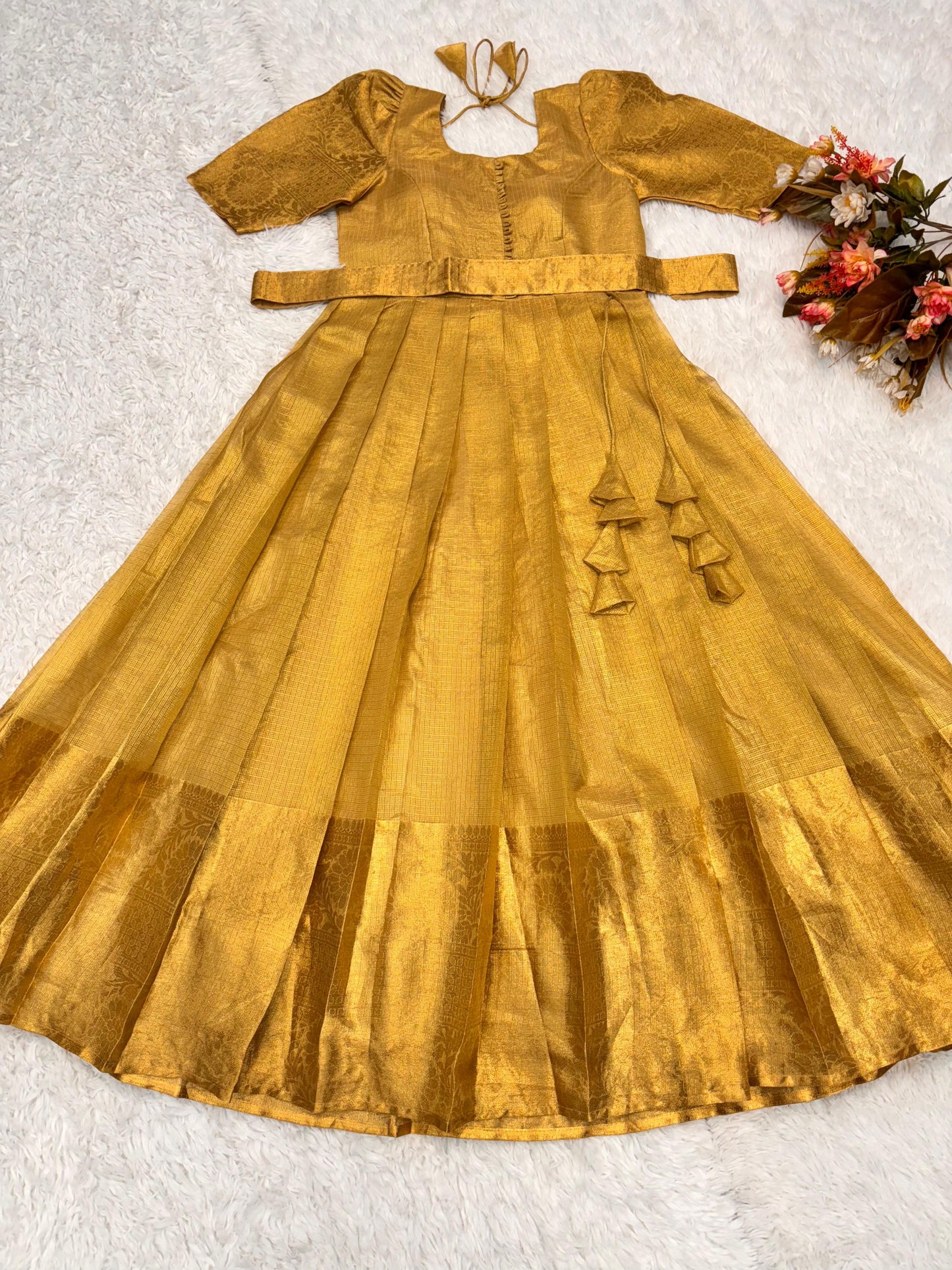 Sm-63 Non-Branded Stsvm Pure Banarasi One Piece Gown