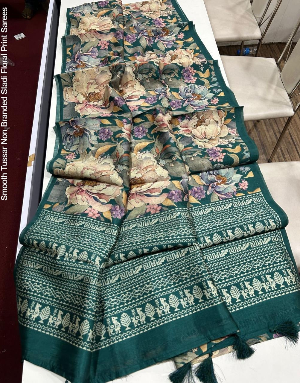 Smooth Tussar Non-Branded Stadi Floral Print Sarees