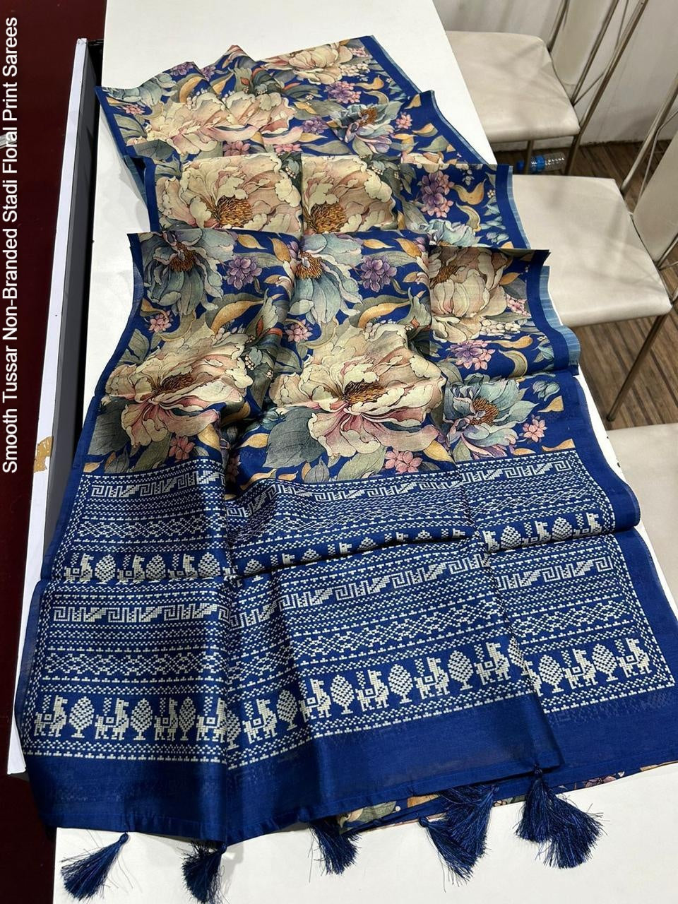 Smooth Tussar Non-Branded Stadi Floral Print Sarees