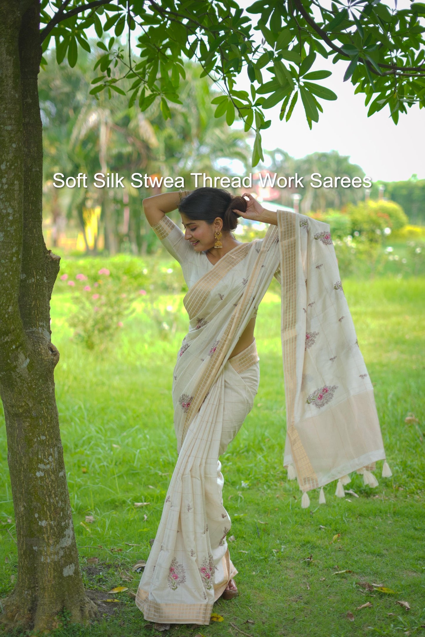 Soft Silk Stwea Thread Work Sarees