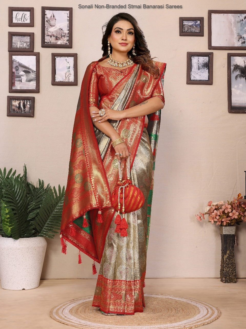 Sonali Non-Branded Stmai Banarasi Sarees