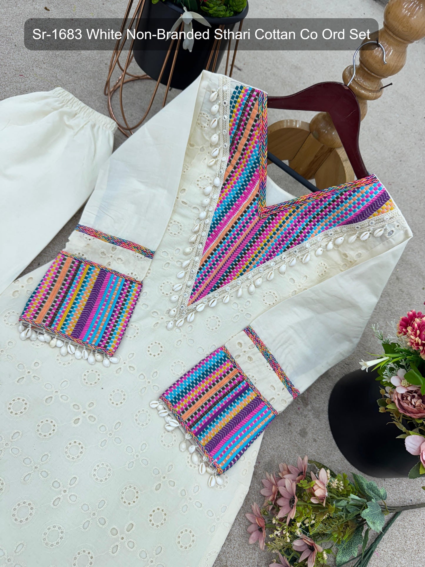 Sr-1683 White Non-Branded Sthari Cottan Co Ord Set