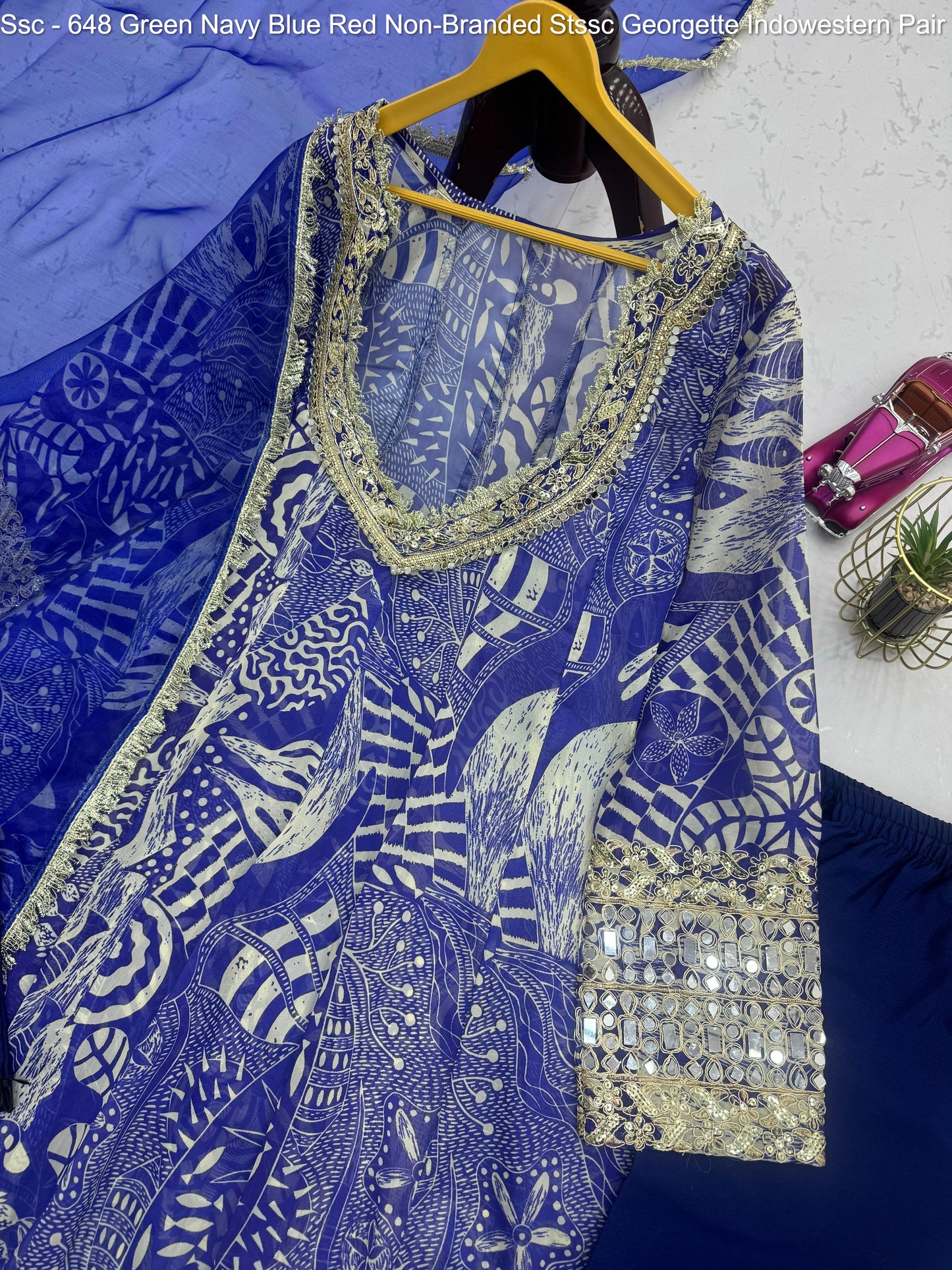 Ssc - 648 Green Navy Blue Red Non-Branded Stssc Georgette Indowestern Pair