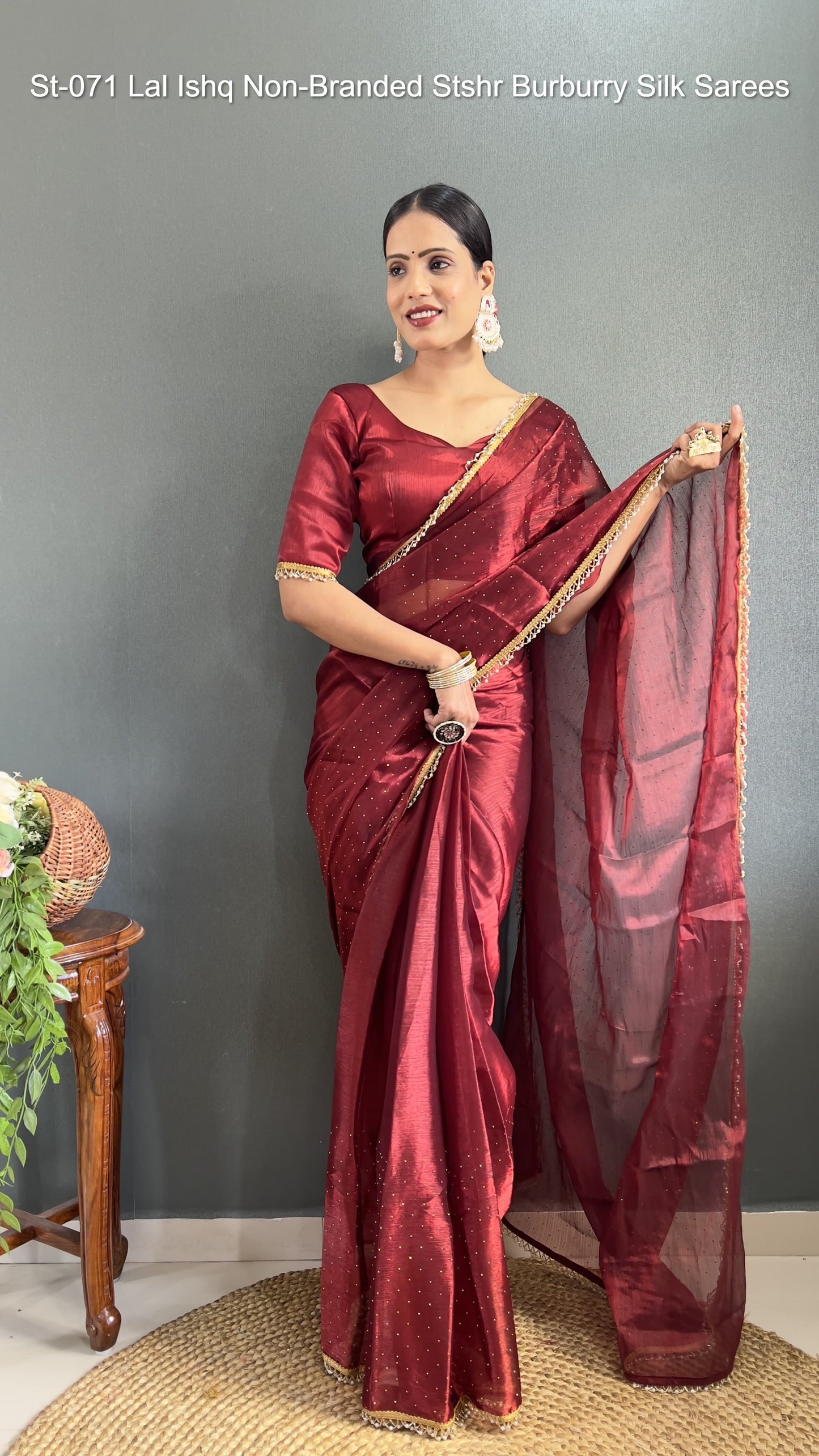St-071 Lal Ishq Non-Branded Stshr Burburry Silk Sarees