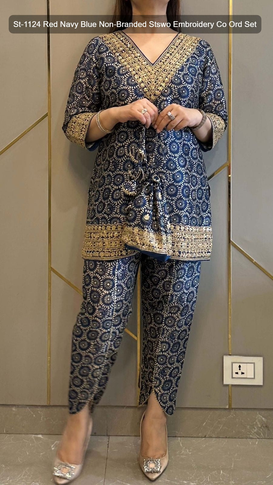 St-1124 Red Navy Blue Non-Branded Stswo Embroidery Co Ord Set