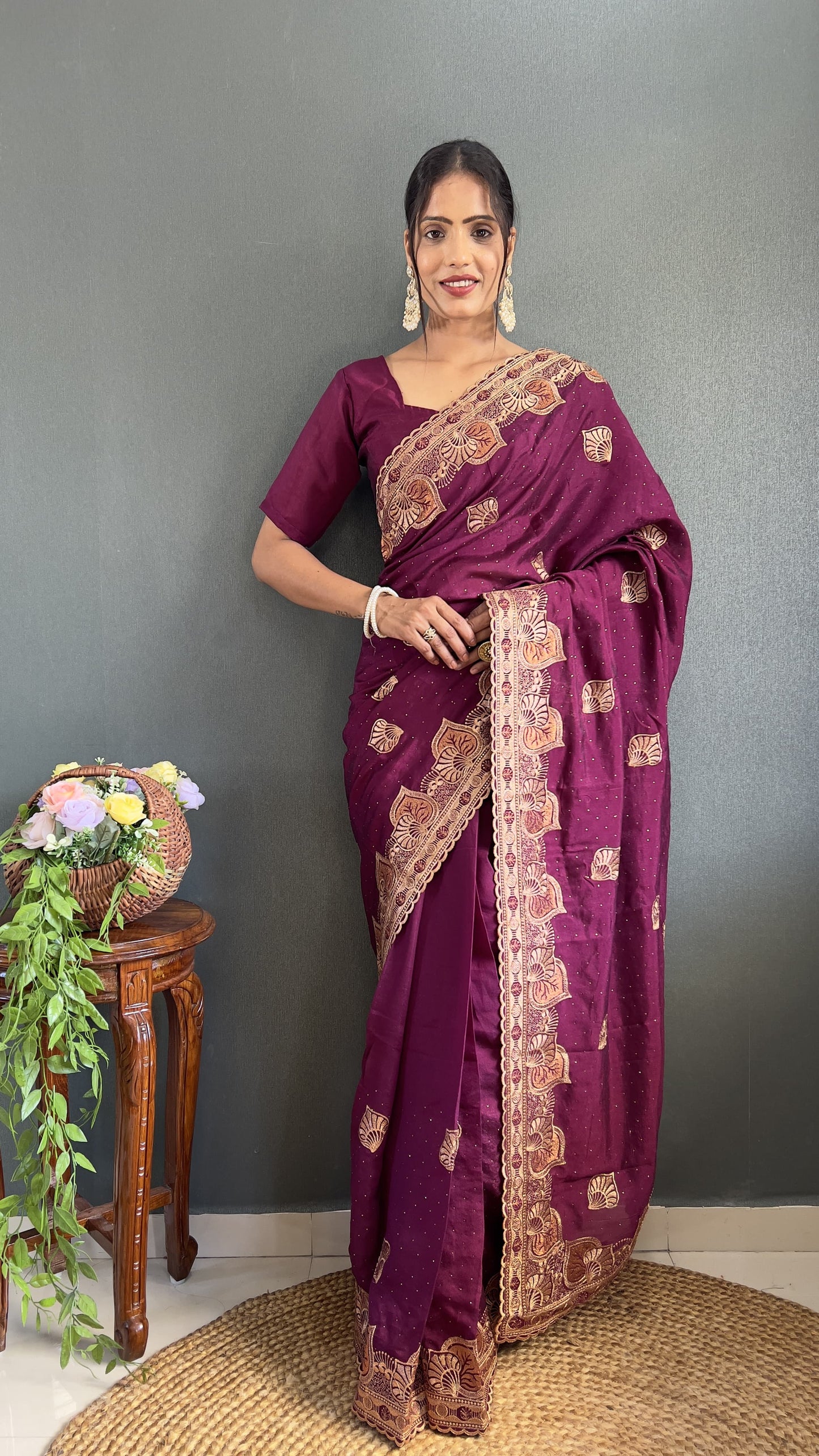 St-122 Stshr Vichitra Silk Sarees