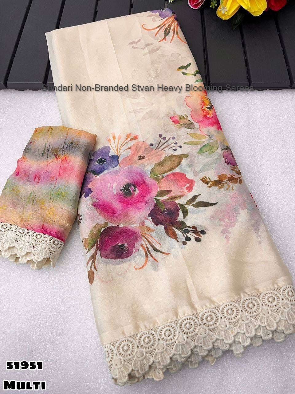 Sundari Non-Branded Stvan Heavy Blooming Sarees