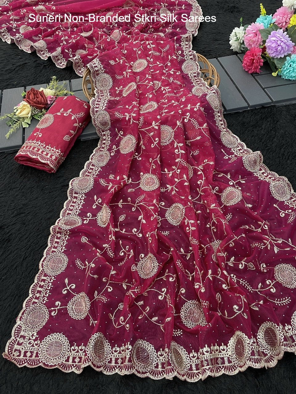 Suneri Non-Branded Stkri Silk Sarees