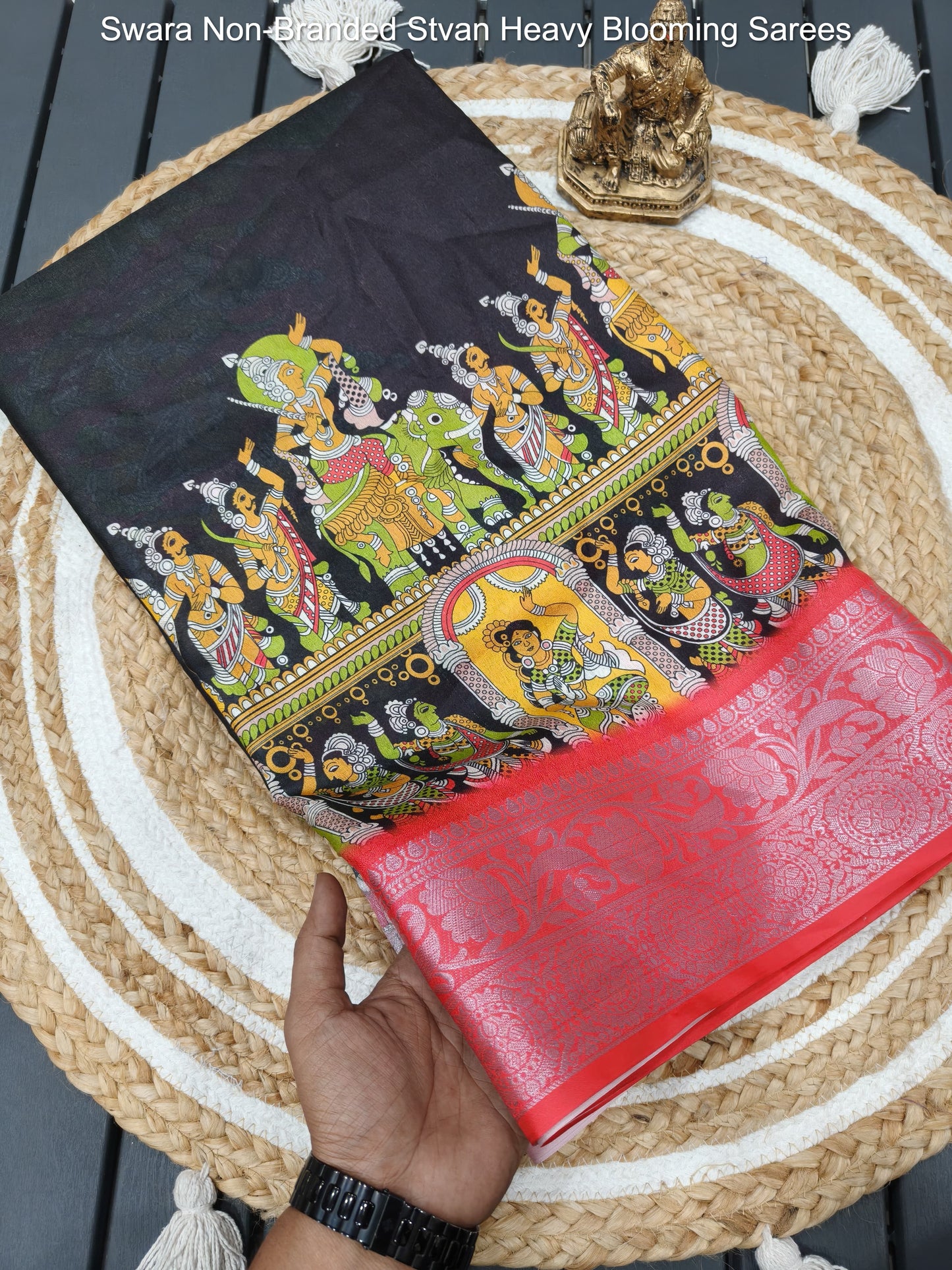 Swara Non-Branded Stvan Heavy Blooming Sarees