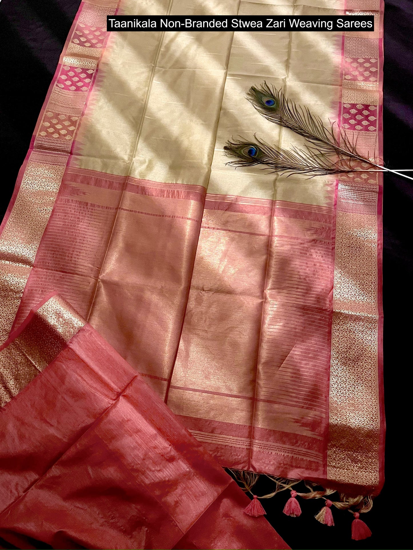 Taanikala Non-Branded Stwea Zari Weaving Sarees