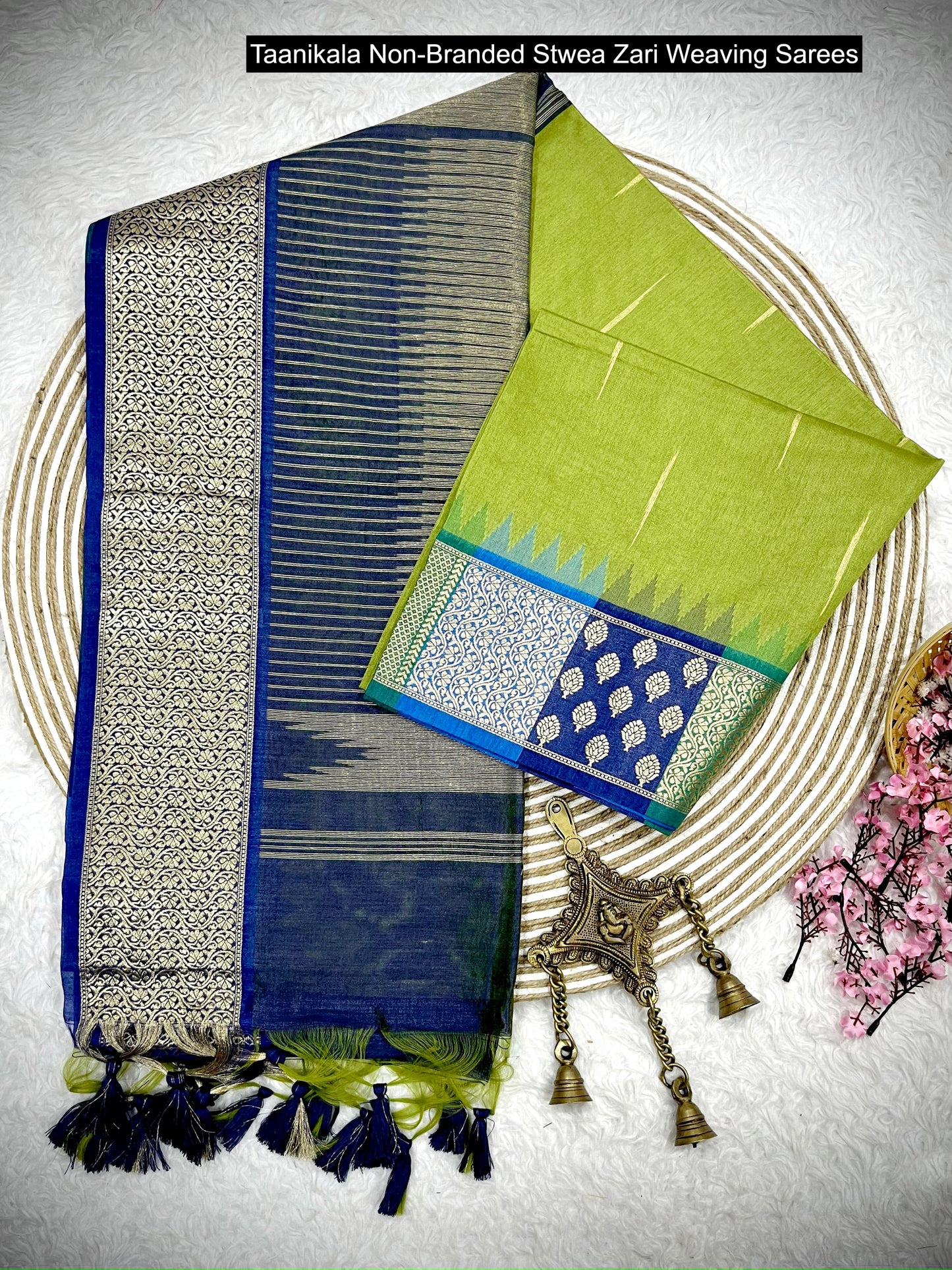 Taanikala Non-Branded Stwea Zari Weaving Sarees