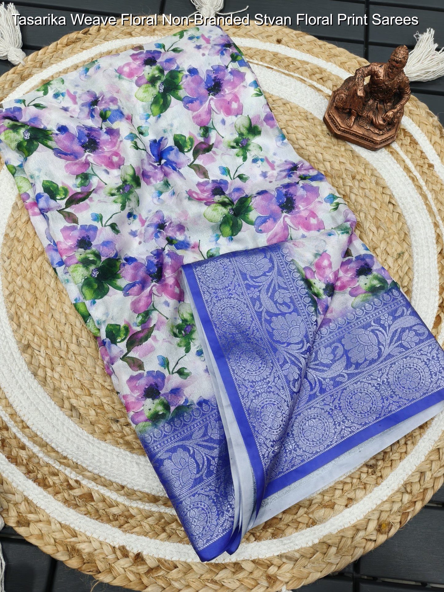 Tasarika Weave Floral Non-Branded Stvan Floral Print Sarees