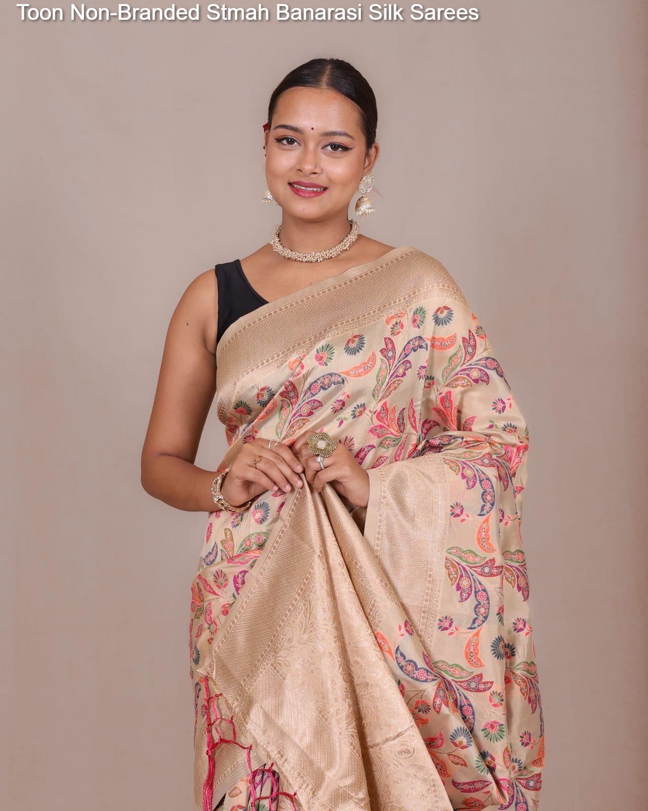Toon Non-Branded Stmah Banarasi Silk Sarees