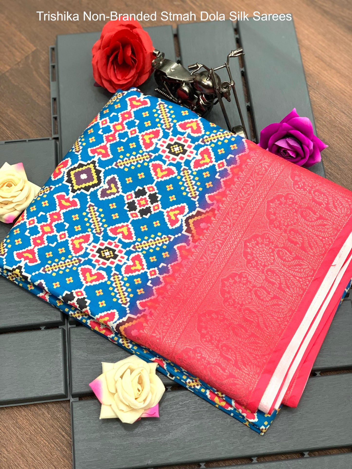 Trishika Non-Branded Stmah Dola Silk Sarees