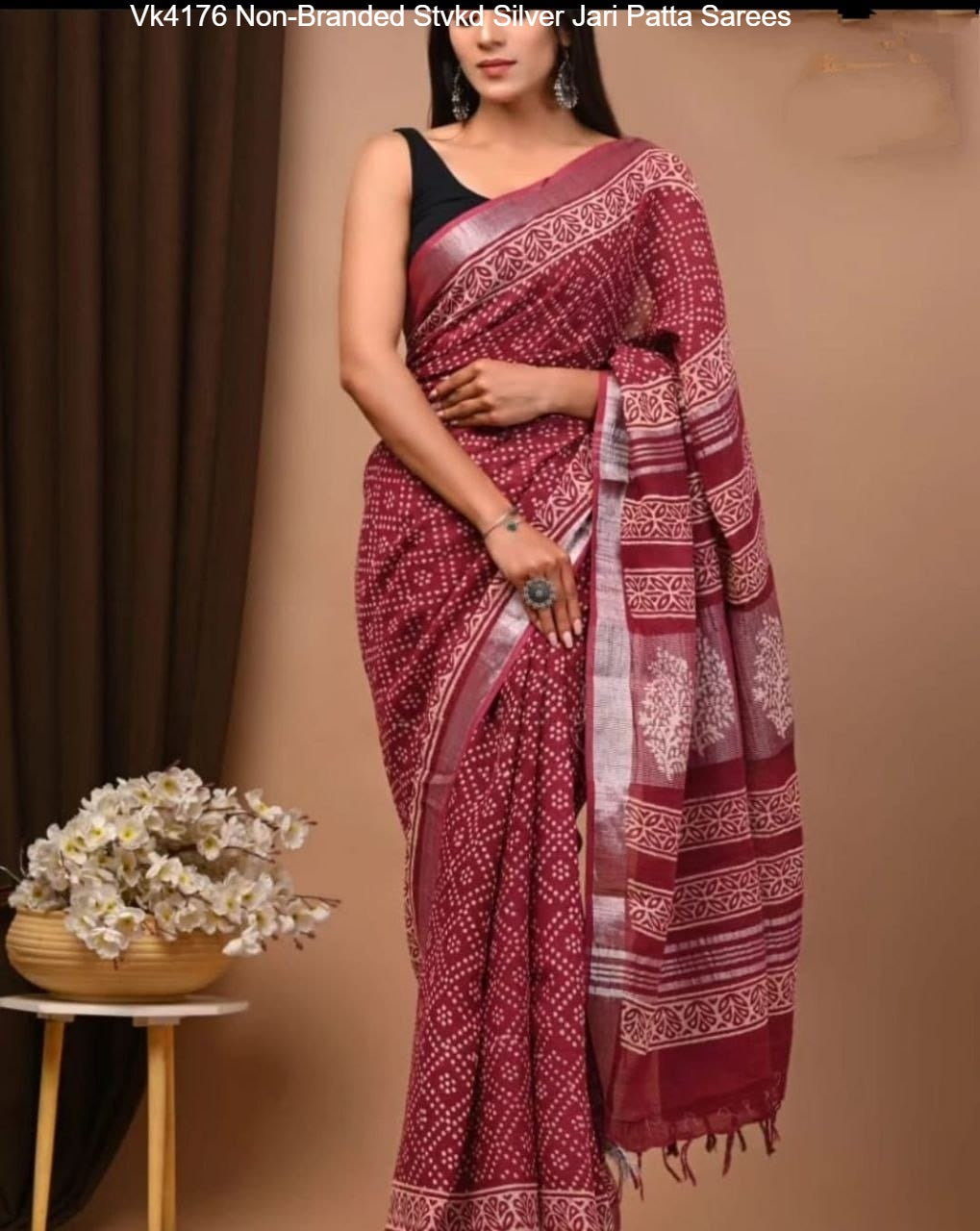 Vk4176 Non-Branded Stvkd Silver Jari Patta Sarees
