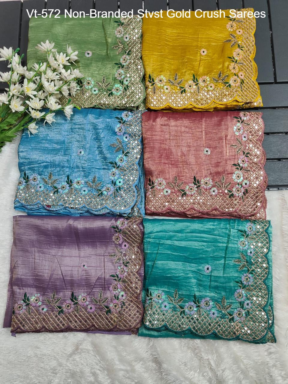 Vt-572 Non-Branded Stvst Gold Crush Sarees