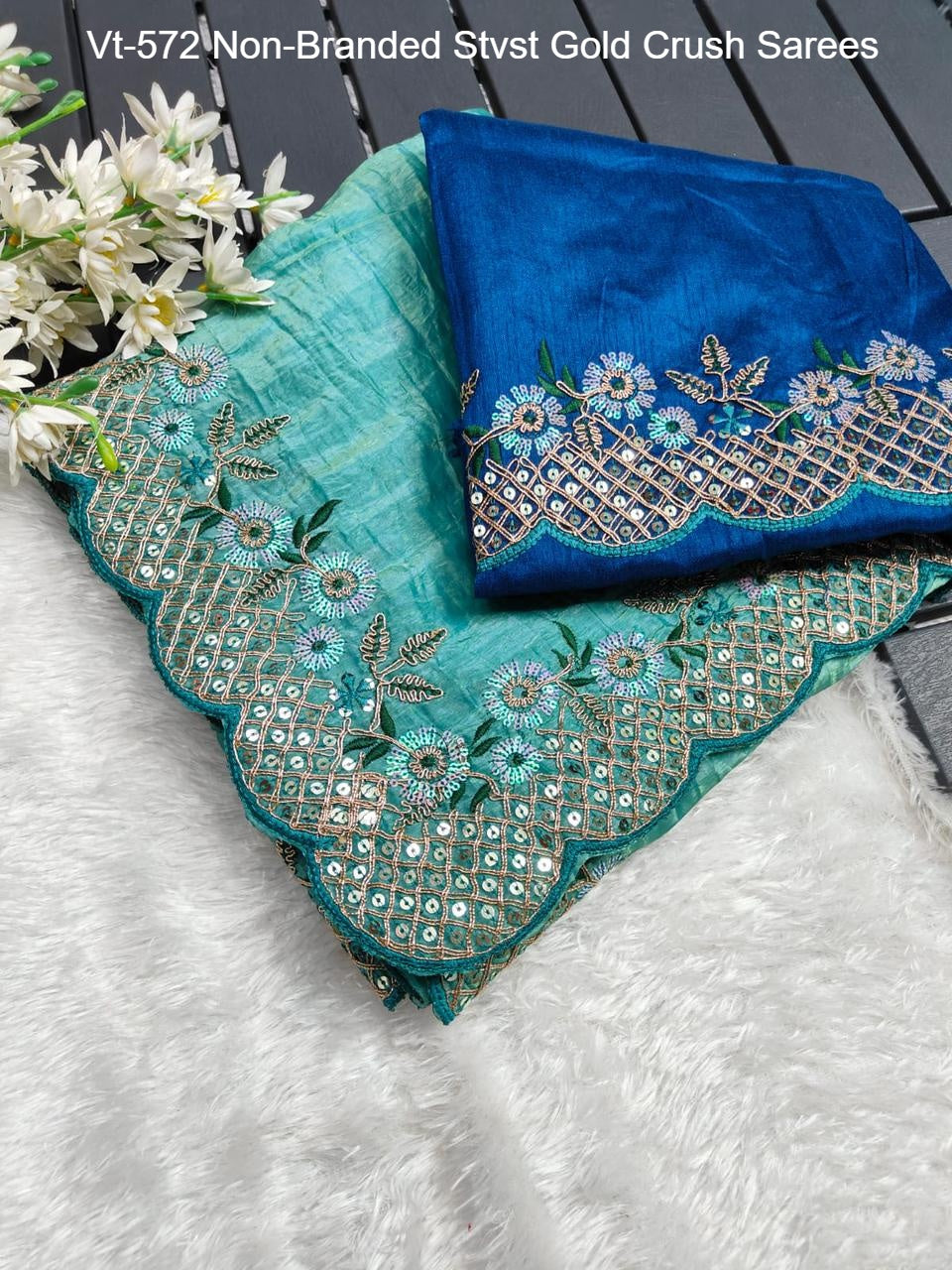 Vt-572 Non-Branded Stvst Gold Crush Sarees