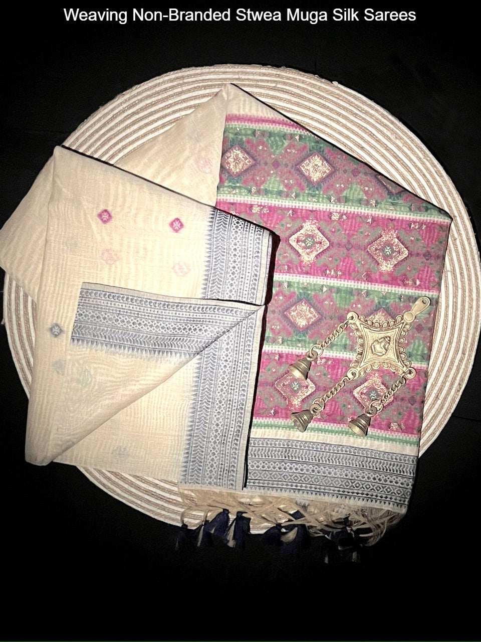 Weaving Non-Branded Stwea Muga Silk Sarees