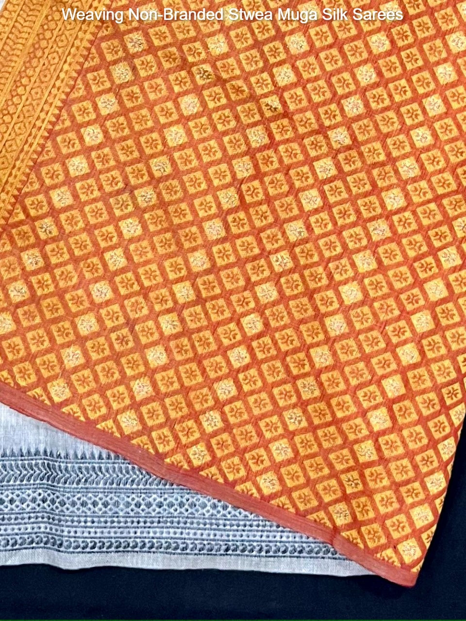 Weaving Non-Branded Stwea Muga Silk Sarees
