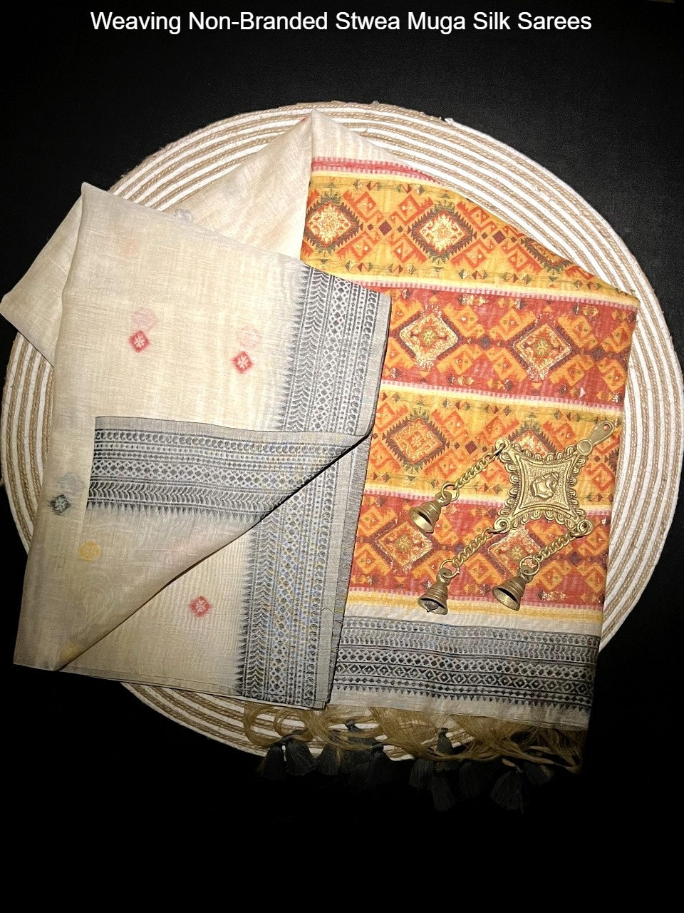 Weaving Non-Branded Stwea Muga Silk Sarees